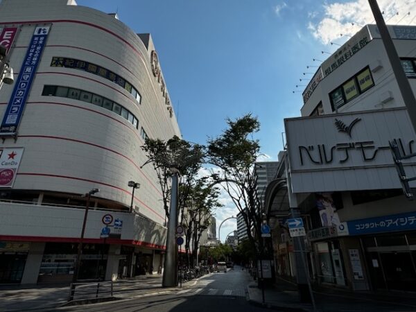 加古川駅前