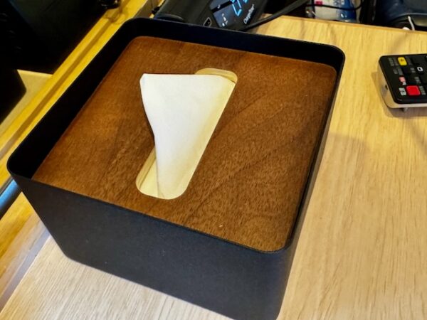 ティッシュケース