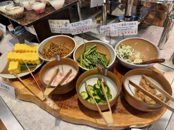 朝食ビュッフェ