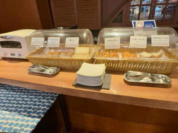朝食ビュッフェ