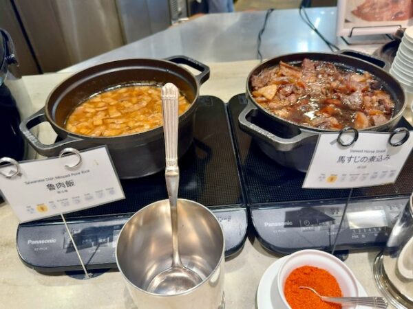 朝食ビュッフェ