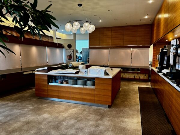 プレミアラウンジ昼間