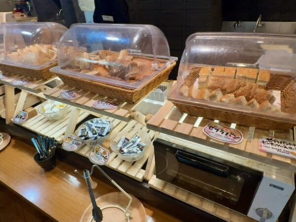 朝食ビュッフェ