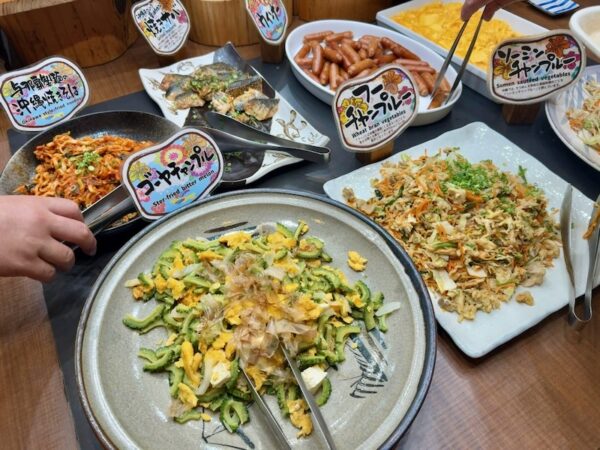 朝食ビュッフェ