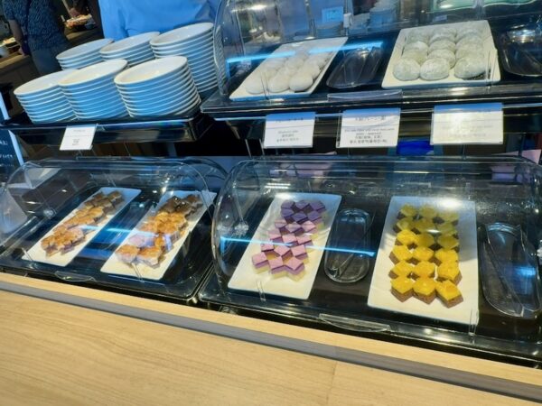 朝食ビュッフェ