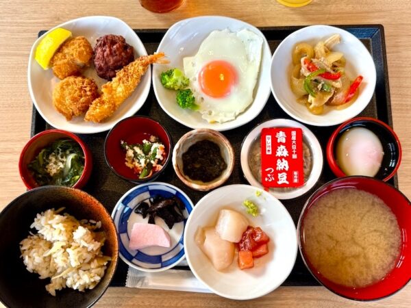 朝食