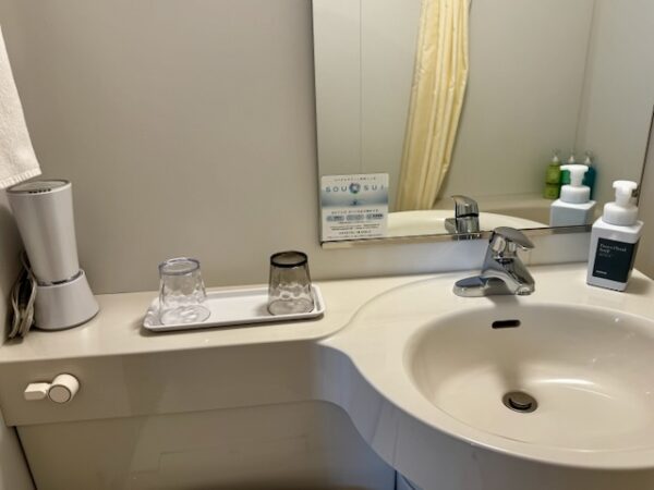 コップとドライヤー