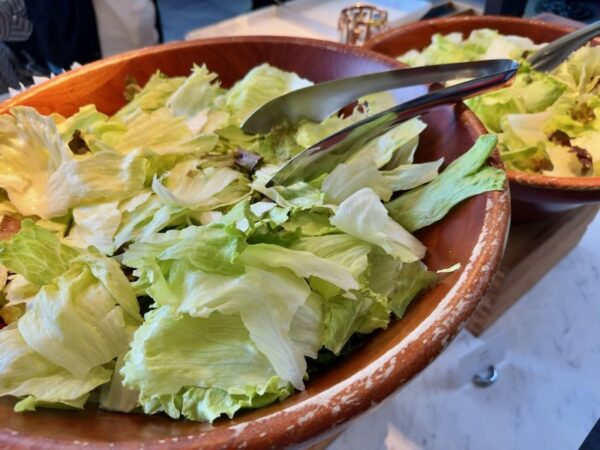 朝食ビュッフェ