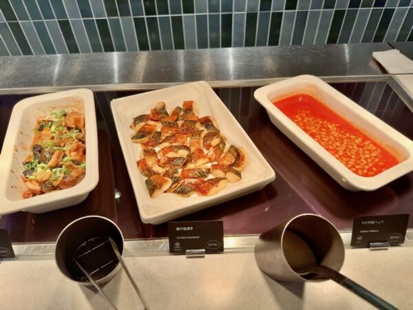 朝食ビュッフェ