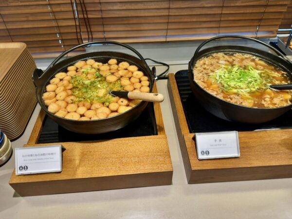 朝食ビュッフェ