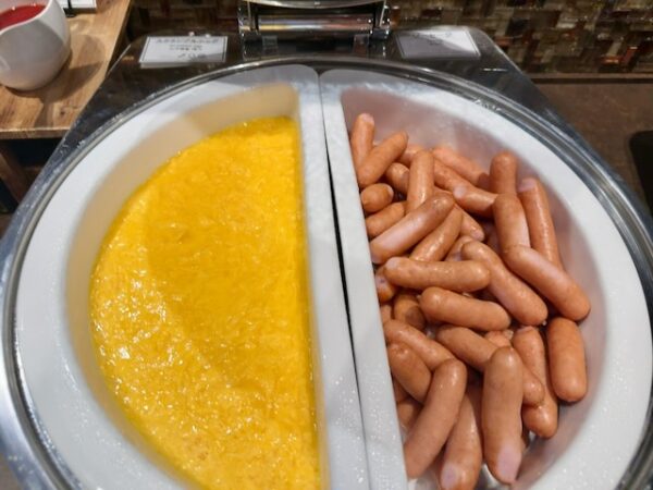 朝食ビュッフェ