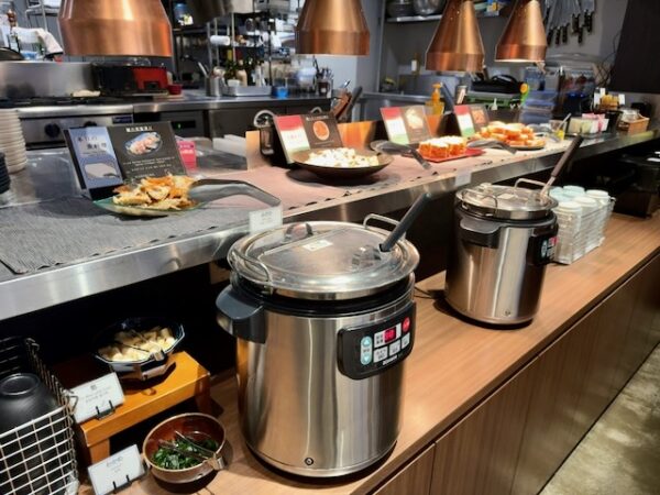 朝食ビュッフェ