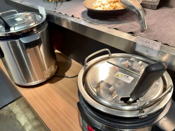 朝食ビュッフェ