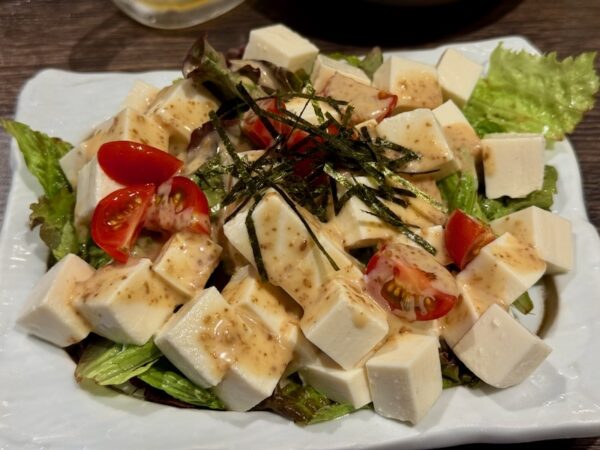 豆腐サラダ