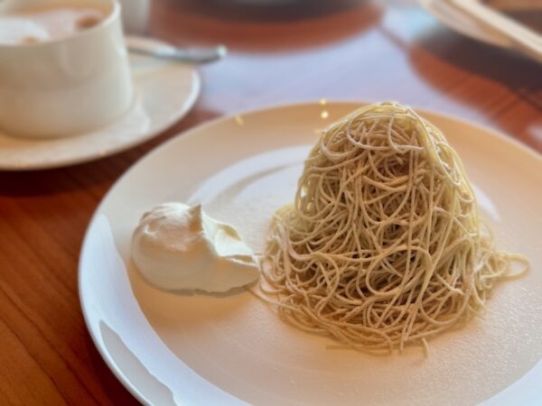 絞りたてモンブラン