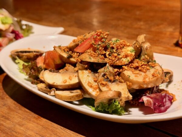 マッシュルームサラダ