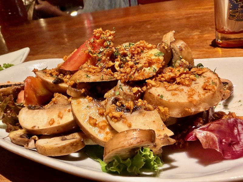 マッシュルームサラダ