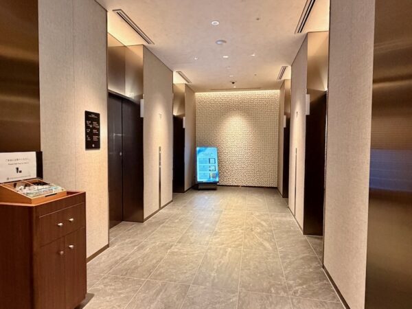 エレベーターホール