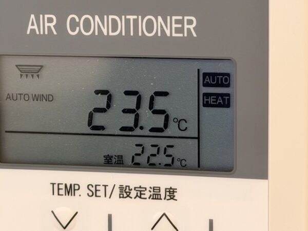 エアコン