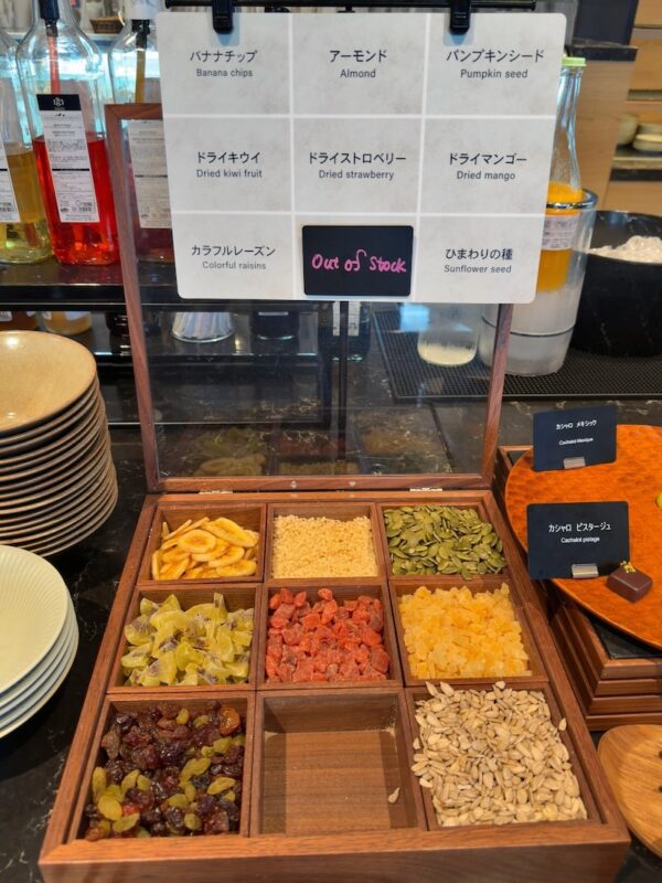 ビュッフェコーナー