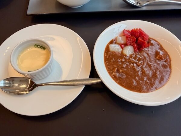 茶碗蒸しとカレー
