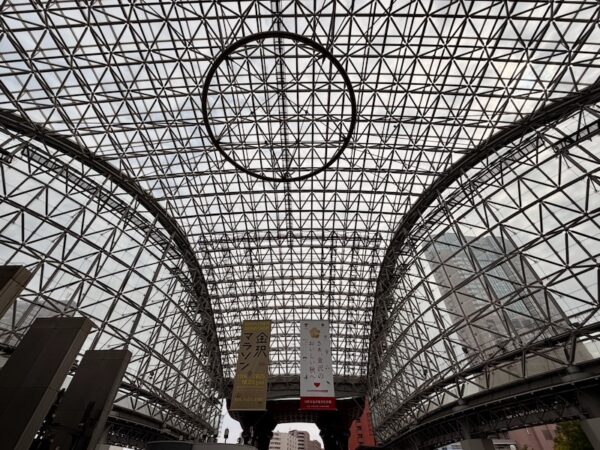 金沢駅