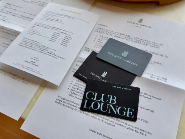 カードキーほか