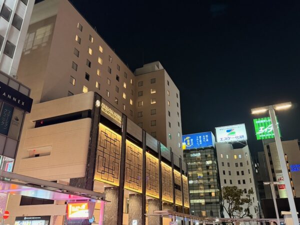 博多駅前