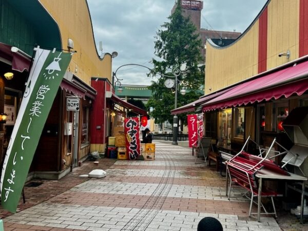 パサージュ広場