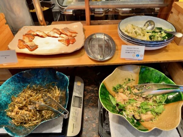 朝食ビュッフェ