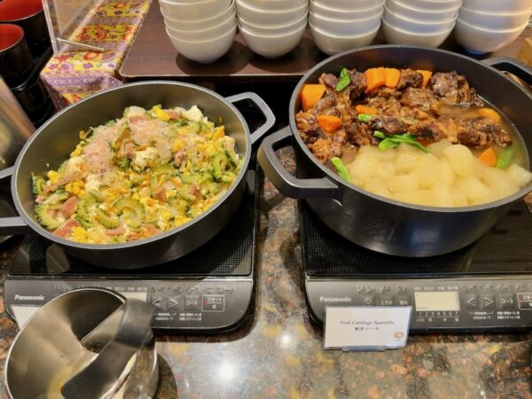 朝食ビュッフェ
