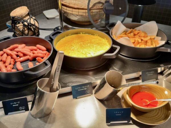 朝食ビュッフェ