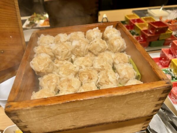 朝食ビュッフェ