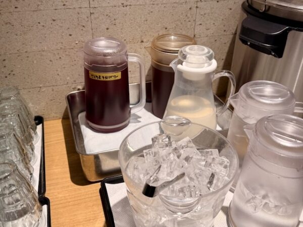 朝食ビュッフェ